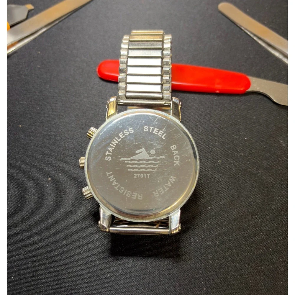 Geneva Wristwatch Women OS Silver Tone Quartz Analog Stretch‎ Band Fashion